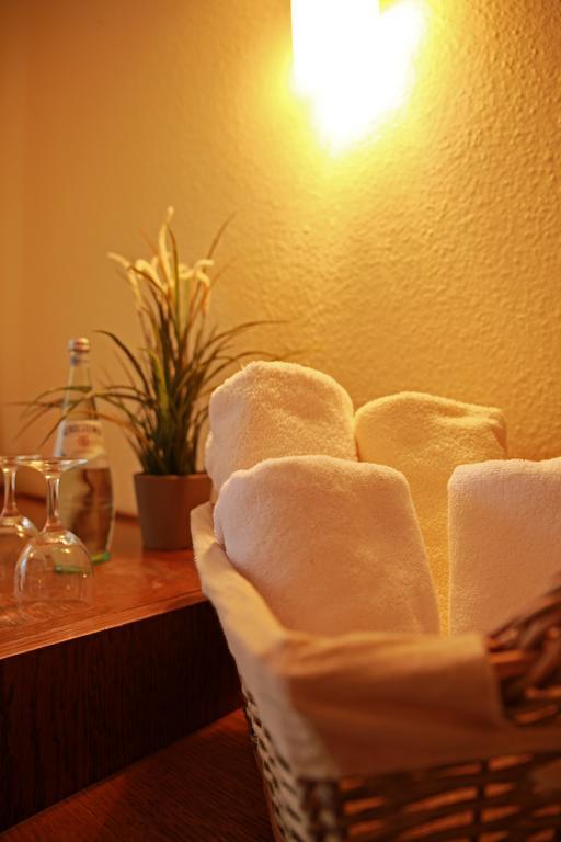 Hotel In Der Strassen Solingen Eksteriør billede